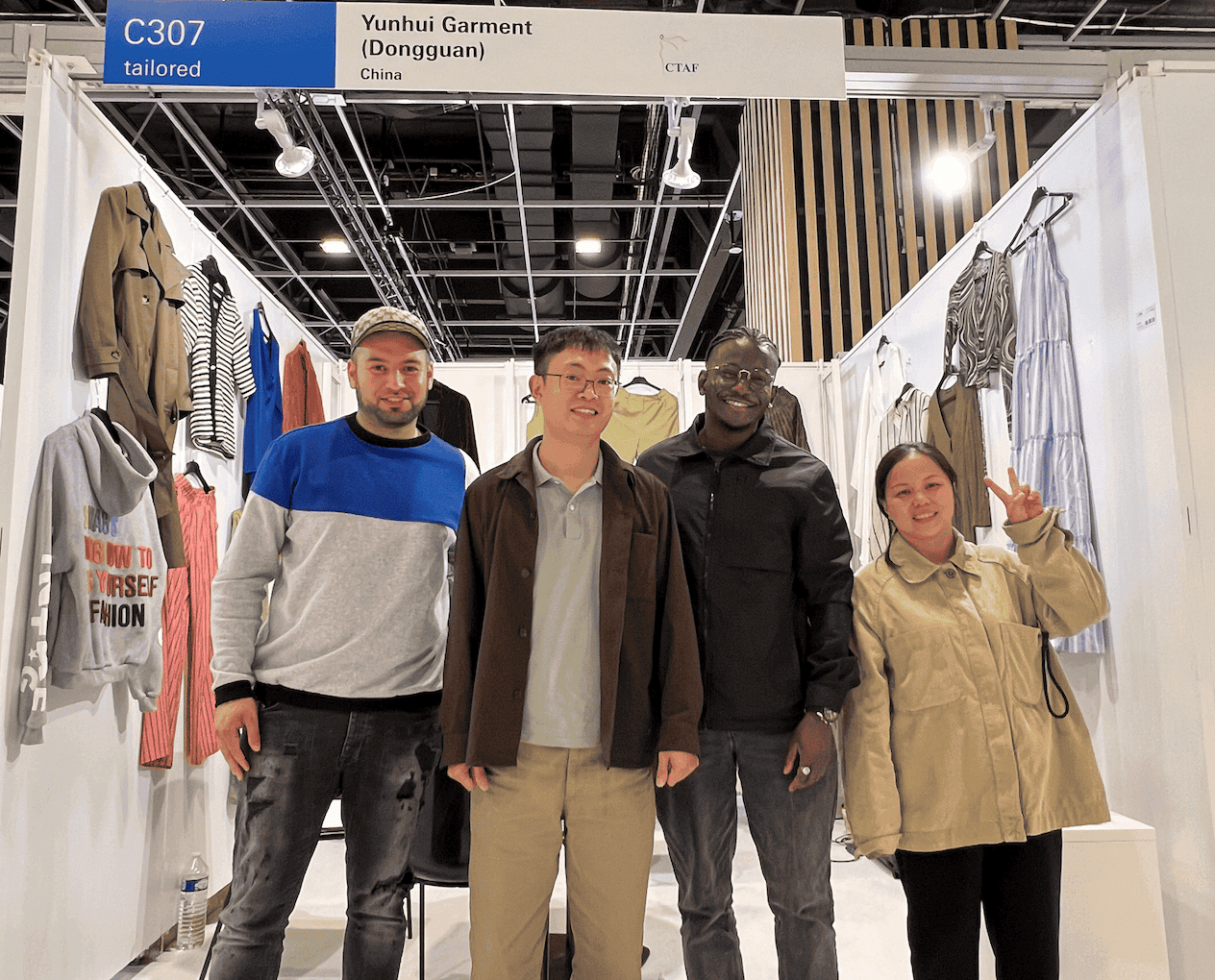 Yunhui Garment at international trade show